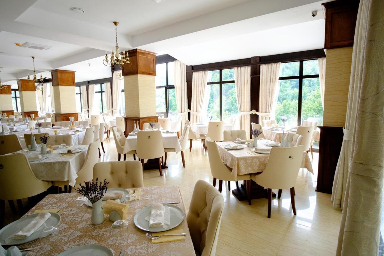 Hotel Poezia Luna 外观 照片