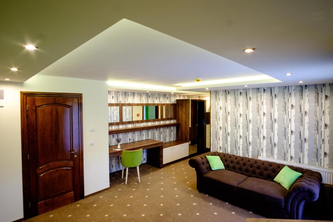 Hotel Poezia Luna 外观 照片